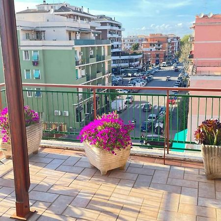 Panoramic And Bright Penthouse Is Waiting For You Lägenhet Rom Exteriör bild