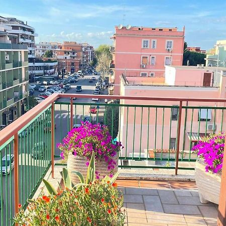 Panoramic And Bright Penthouse Is Waiting For You Lägenhet Rom Exteriör bild